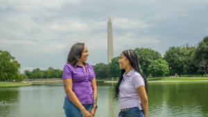 BSLS _26 shoot-02 a women and young girl smiling in front of the lincoln memorial