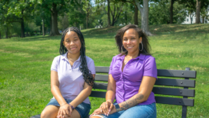 BSLS _26 shoot-13 a women and young girl sitting on a bench posing and smiling